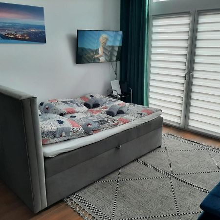 Aparta Lotnisko Wroclaw Luaran gambar