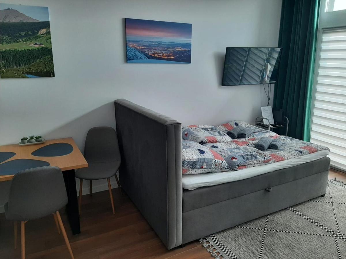 Aparta Lotnisko Wroclaw Luaran gambar