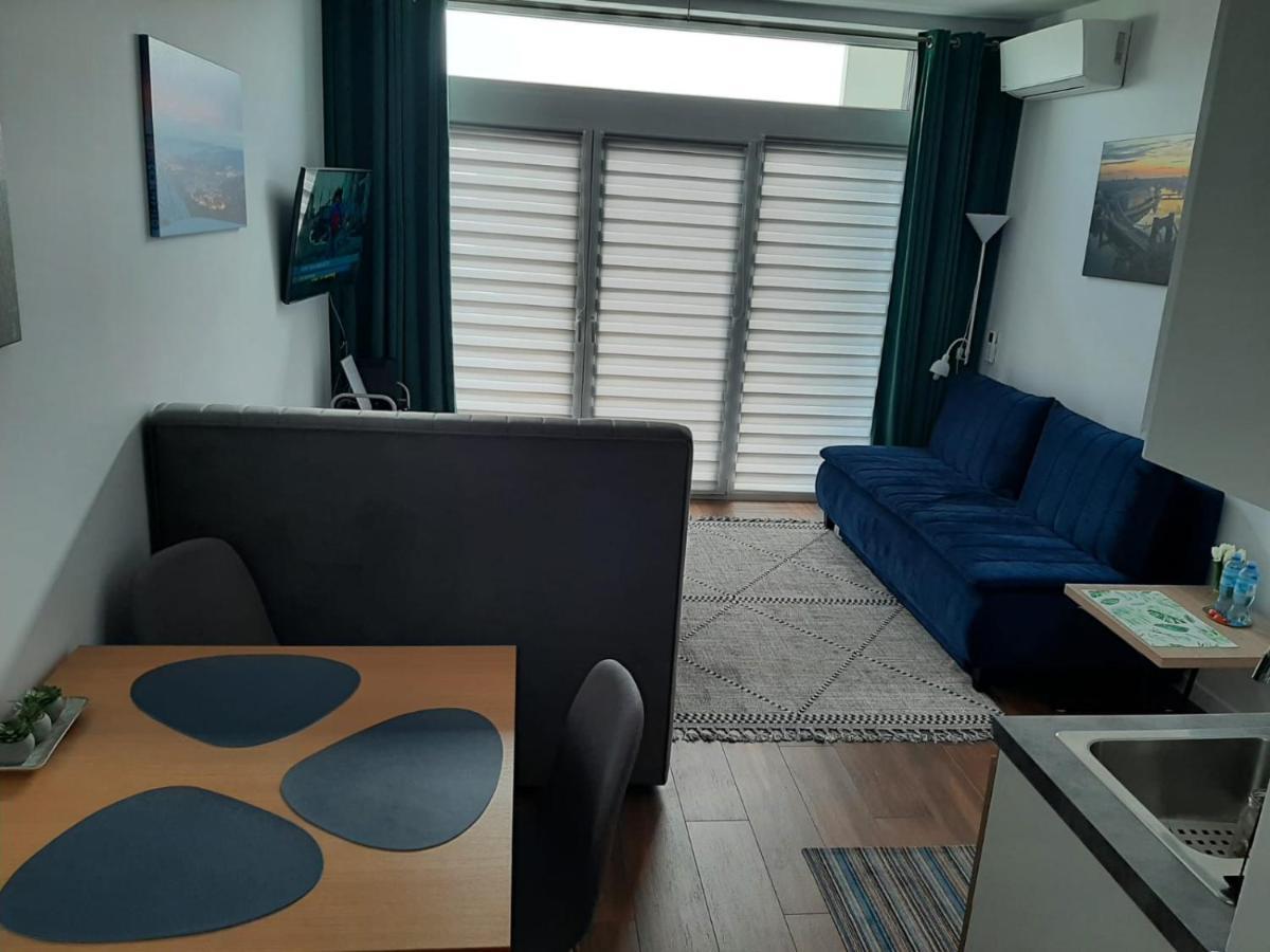 Aparta Lotnisko Wroclaw Luaran gambar